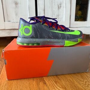 Men’s KD VI ‘Energy’